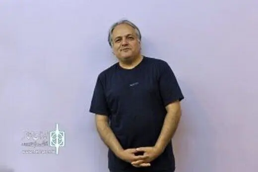 منوچهر اکبرلو: نسل جدید هوشمندانه‌تر به تئاتر فکر ‌می‌کنند
