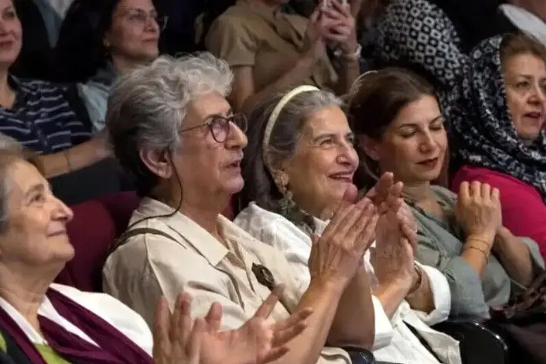  پوشش لیلی رشیدی دلیل برکناری مدیر فرهنگسرای ارسباران بود؟ | شهرداری نمی‌پذیرد!