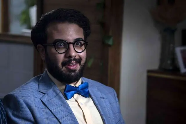 شوخی مجری مشهور تلویزیون با بازیگر پایتخت!/ویدیو