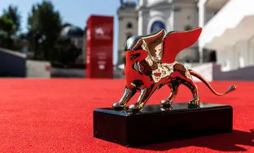 ونیز هشتادم با پارادوکس بزرگی در حال برگزاری است
