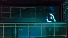 باید وضعیت تئاتر را به چالش کشید
