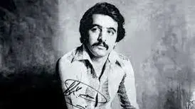 آهنگ  آدمک از فریدون فروغی/ از پنجه تقدیر من کی رهایم 