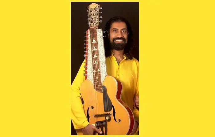 گیتاریست معروف هندی: بی‌صبرانه منتظر جشنواره فجر بودم