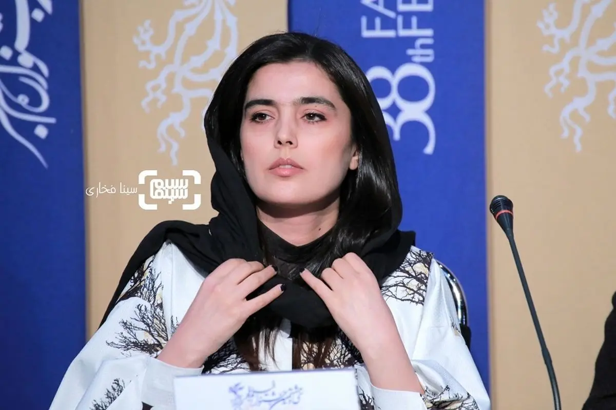 بازیگر زن بودن خیلی جذاب است اما نه در سینمای ایران/ ما چاره‌ای جز ادامه دادن نداریم
