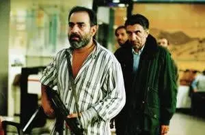 حمله عجیب ده‌نمکی به حاتمی‌کیا: ما برای آژانس شیشه‌ای تیتر «آژانس گیشه‌ای» را انتخاب کردیم/ویدیو