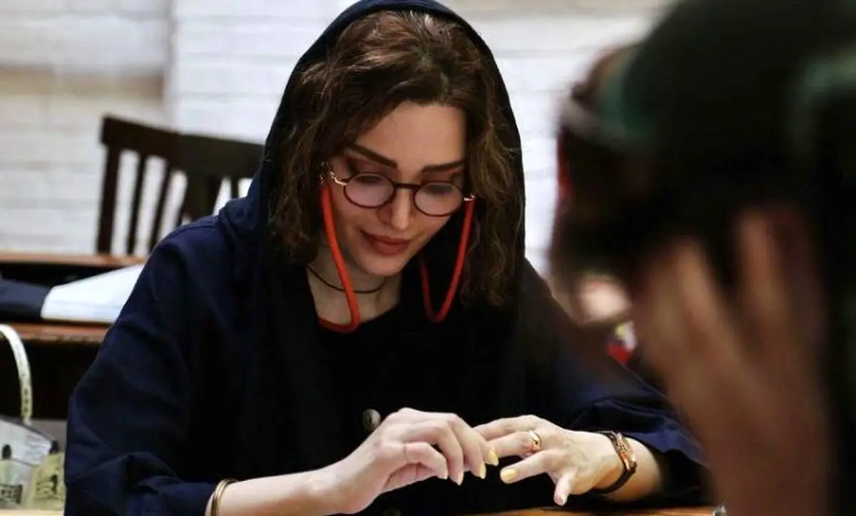 بازگشت بهنوش طباطبایی به صحنه تئاتر
