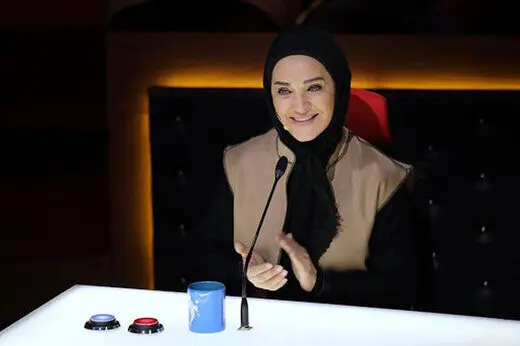 گریم متفاوت رویا نونهالی در خاتون با ابروهای کمانی باریک/ عکس