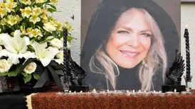 حاشیه عجیب در مراسم بدرقه بیتا فرهی
