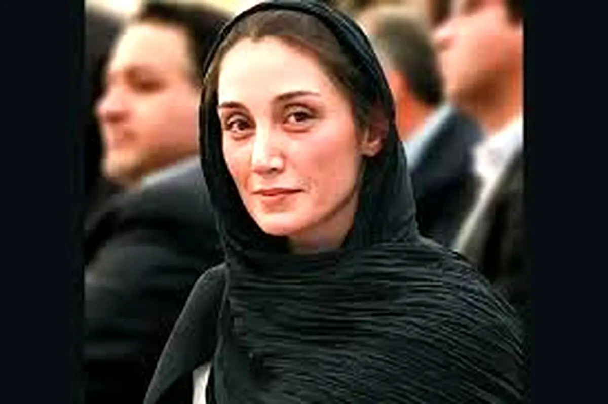 تصویر دیده نشده از هدیه تهرانی در زلزله بم