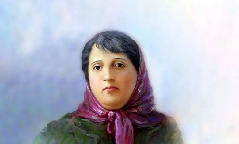 تصویری قدیمی از پدر و مادر پروین اعتصامی در یک جشن خصوصی
