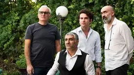 پژمان جمشیدی: درباره سانسور صبحانه با زرافه‌ ها شاید طور دیگری به گوش هوتن رسانده بودند.