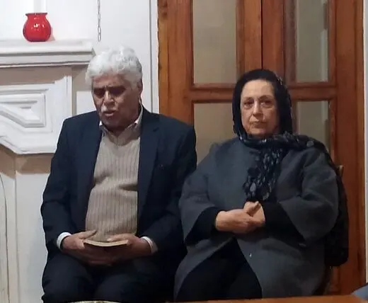 با بیژن جزنی از ساخت فیلم‌های تبلیغاتی پول‌دار شدیم/ رضا کیانیان: ۳۰۰ هزار تومان دستمزد خواستم ندادند؛ من با شما شناخته شدم
