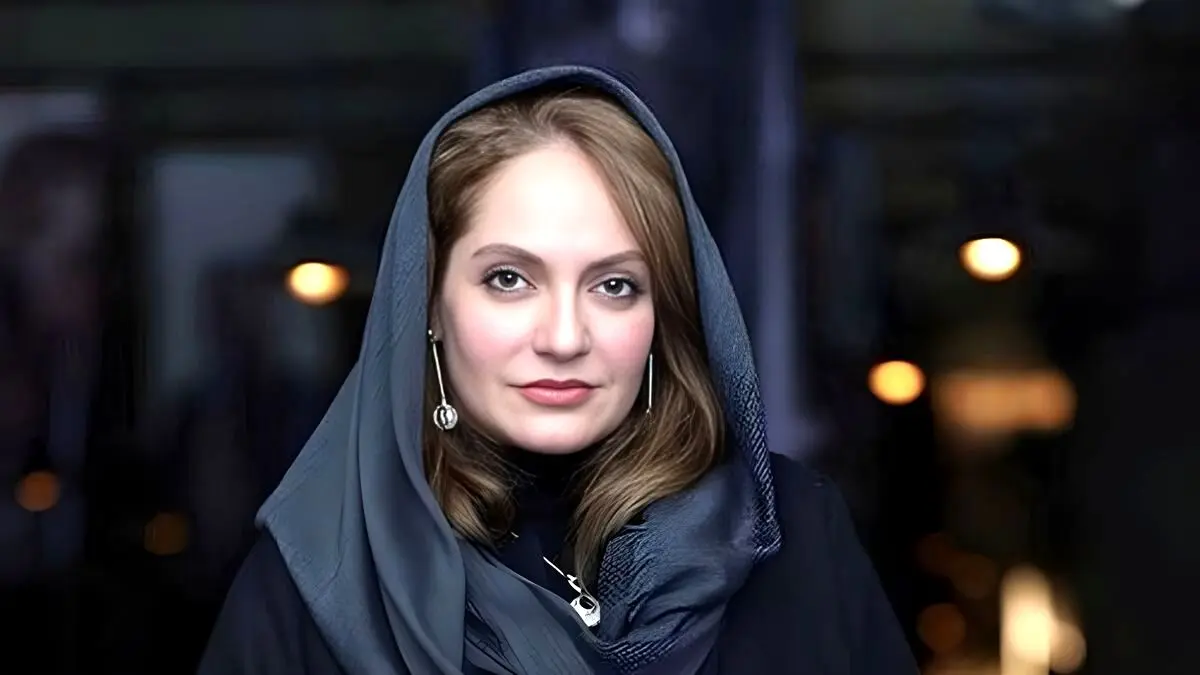 اشک و حسرت‌های مهناز افشار در برنامه زنده تلویزیونی/ ویدئو
