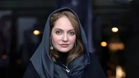اشک و حسرت‌های مهناز افشار در برنامه زنده تلویزیونی/ ویدئو
