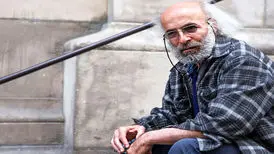 یکی از پرفروش‌ترین فیلم‌های غیرکمدی سینمای ایران را خواهم ساخت/ چون دستگاه چاپ پولم خراب شد، «ویلای ساحلی» را ساختم
