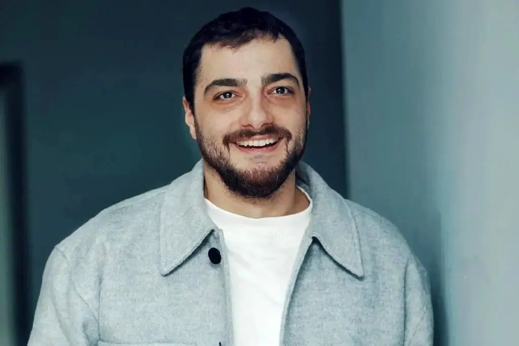 نام بازیگر «شغال» را حذف و هوش مصنوعی را جایگزین آن کردند
