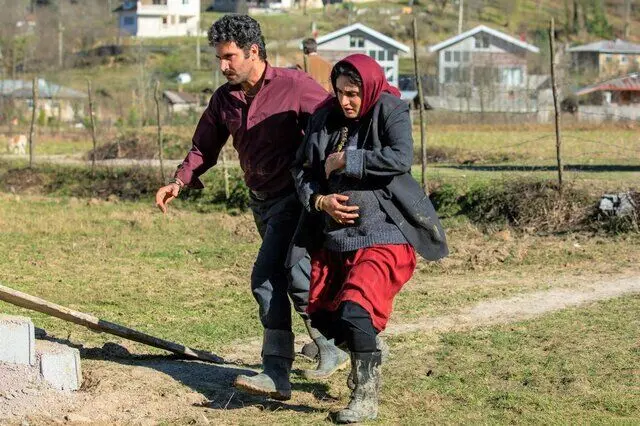 اکران ۴۰۰ میلیون تومانی تی‌تی