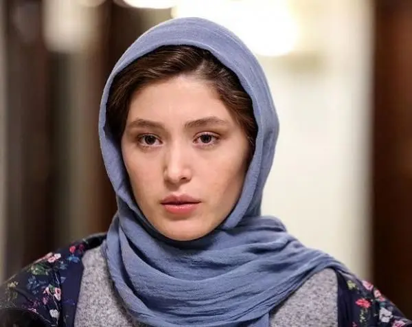 فرشته جان داری میری کابل؟ مراقب باش!/ تصاویری از ظاهر متفاوت او