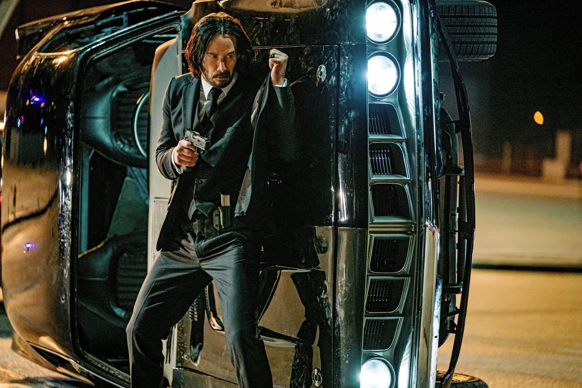 این آقا به خاطرِ سگش، ۱۴۰ نفر را در دو ساعت به قتل رساند!
