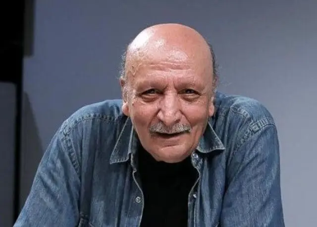 اصغر سمسارزاده: دستمزدی که رادیو به من می‌دهد برای خرید ۵ قرص نان هم کم است