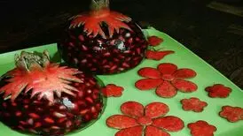 تزئین میوه شب یلدا: تزیین میوه با شکلات، یک میوه آرایی خوشمزه برای شب یلدا