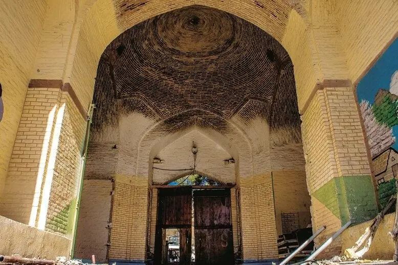 کاروانسرای شاه عباسی سمنان از سازمان زندان‌ها پس گرفته شد