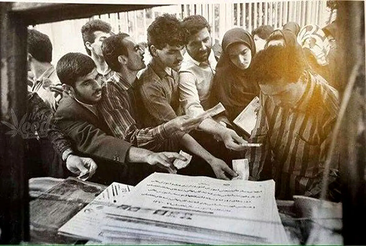 تصاویری از دکه‌های روزنامه فروشی در دهه 60 و  70