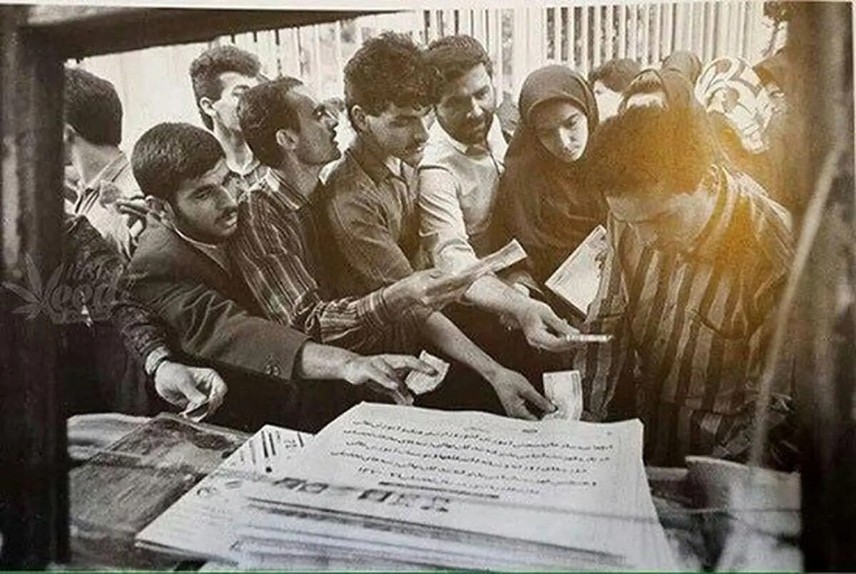 تصاویری از دکه‌های روزنامه فروشی در دهه 60 و  70