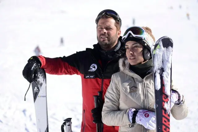 پژمان بازغی و لیلا زارع در توچال / عکس
