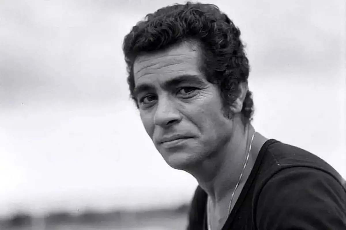 «بهروز وثوقی و کیومرث ملک مطیعی» در نمایی از فیلم نفس بریده؛ سال 57
