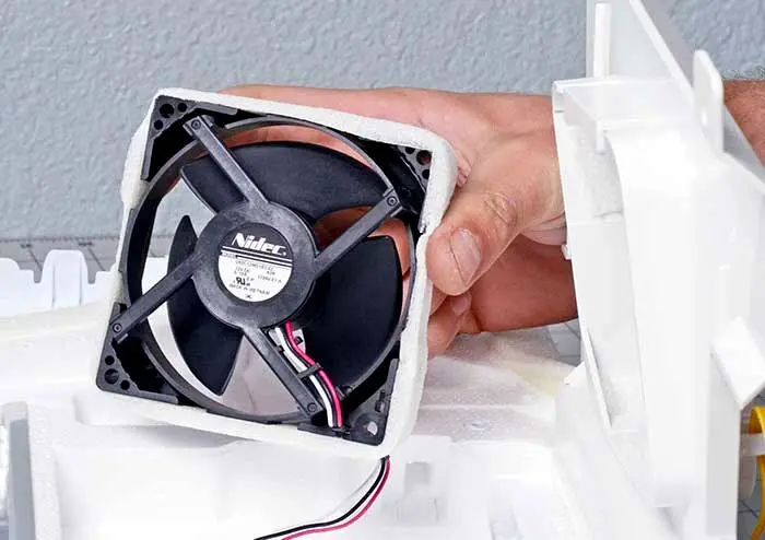 فن یخچال چه وظیفه‌ای دارد و چه زمانی باید تعویض شود؟