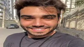 آهنگ «یه نفر» از سینا درخشنده