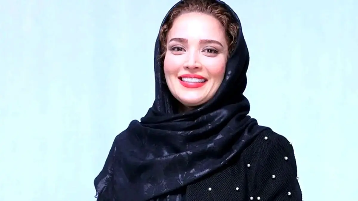 عکسی از بهنوش طباطبایی با یک ژست احساسی