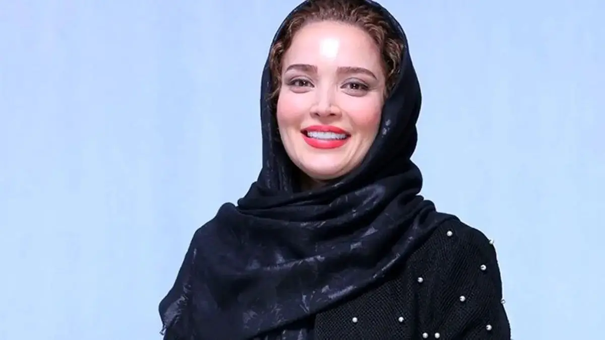 عکسی از بهنوش طباطبایی با یک ژست احساسی