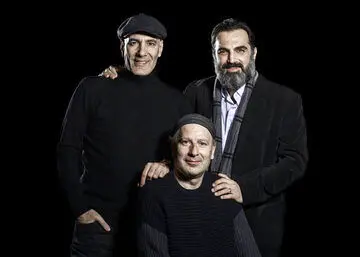 بهنام تشکر و رامین ناصر نصیر در نمایش کورش سلیمانی
