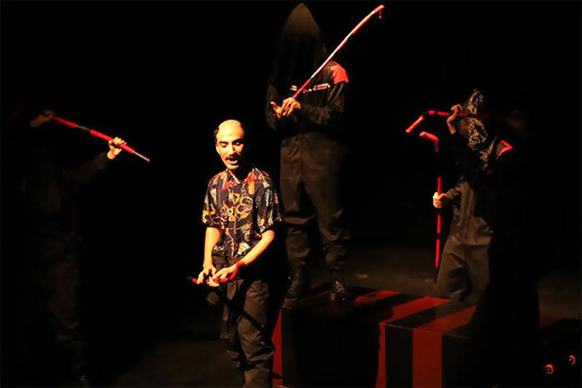 «لارو» به هفته پایانی اجرا رسید
