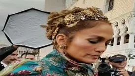 تصاویری از جنیفر لوپز با پوششی کاملا خاص و متفاوت