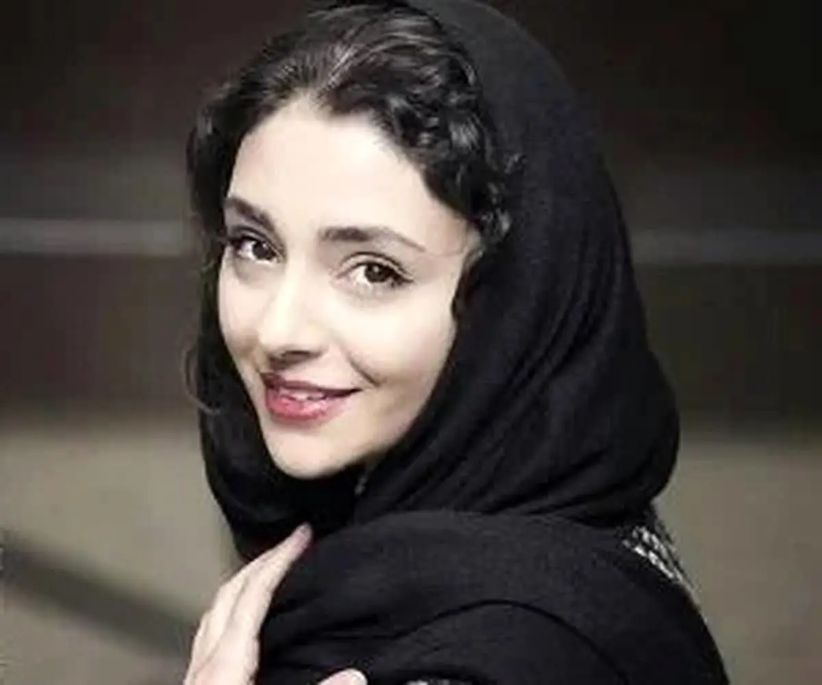 هستی مهدوی‌فر تولدش را با تم کریسمس جشن گرفت
