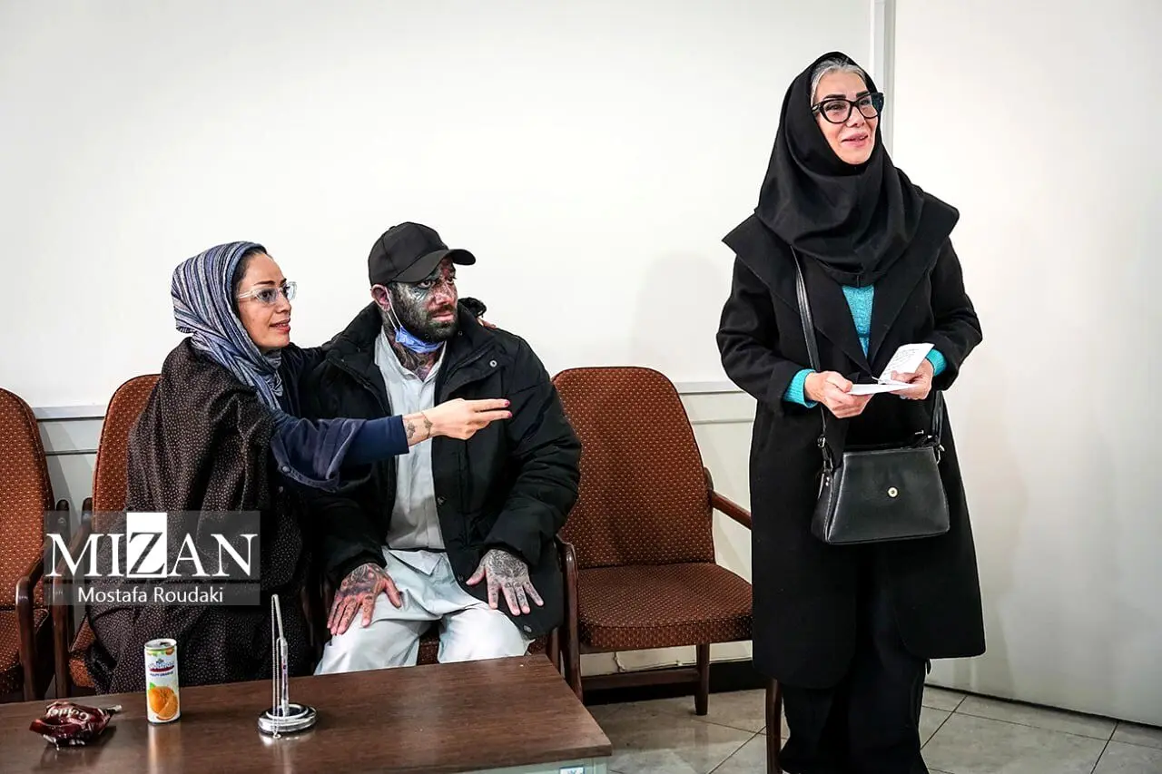 تتلو جلسه دادگاه را با خانه خودش اشتباه گرفت!
