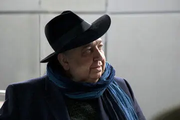 «داستان جاوید» را از زبان بهمن فرمان‌آرا بشنوید
