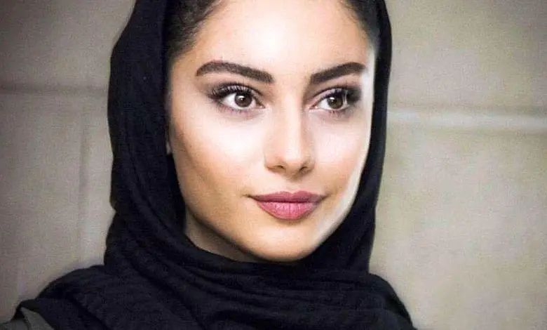 مادر ترلان پروانه جنجال به پا کرد / عکس
