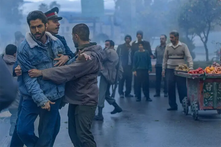 پوستر «بازی خونی» منتشر شد؛ معرفی کامل عوامل فیلم/عکس