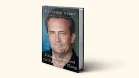 کتاب خاطرات متیو پری پرفروش‌ترین کتاب آمازون شد
