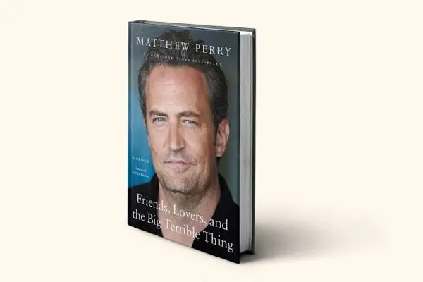 کتاب خاطرات متیو پری پرفروش‌ترین کتاب آمازون شد
