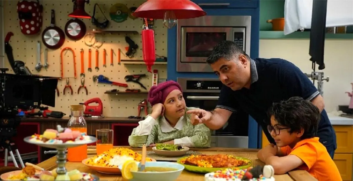 به دلیل هزینه بالا، نقش کاراکتر فوفو را کم‌رنگ کردیم
